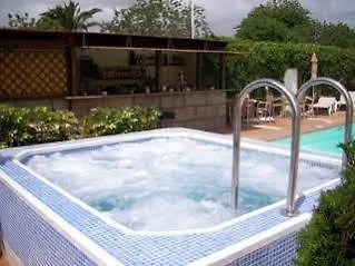La Mirage Swingers بلايا ديل إنغلز